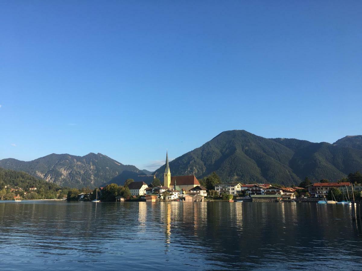 Traumhaftes Ferienhaus direkt am Tegernsee Rotta Exterior foto