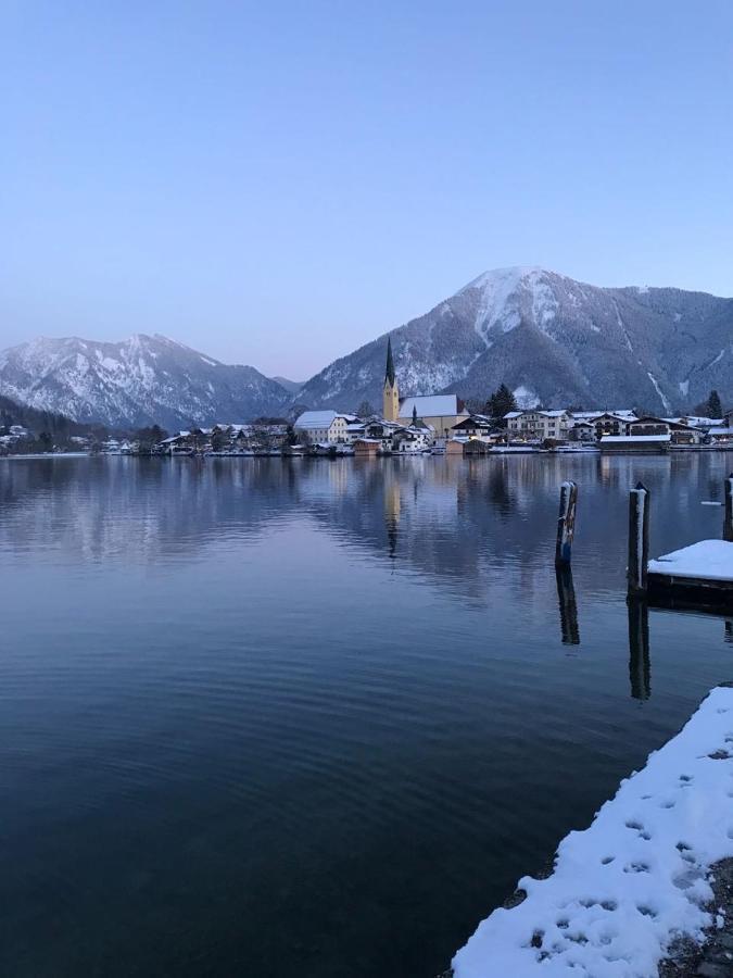 Traumhaftes Ferienhaus direkt am Tegernsee Rotta Exterior foto